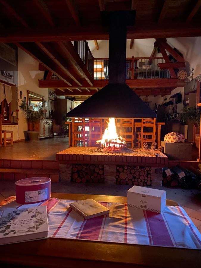 Saint-Vincent  Domaine Des Pierres Trouvees B&B 외부 사진